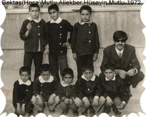 Bektaş Mutlu-Ögrencileri.jpg